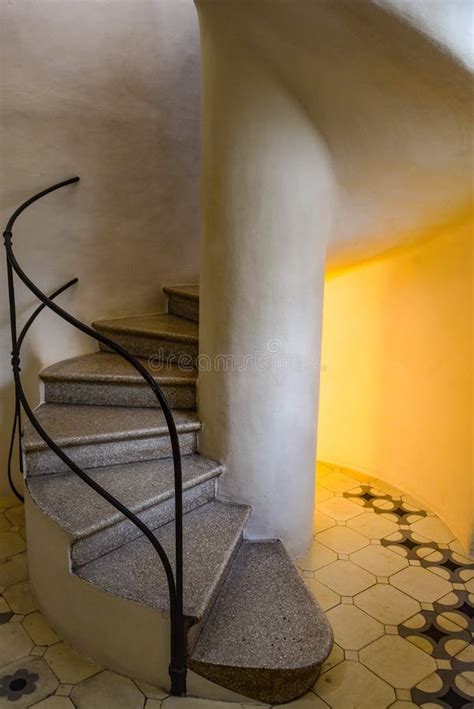 Barcelona Spain Curved Architecture In The Casa Batllo By Antoni