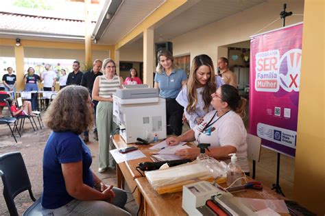 Primeira dama de MT participa do Mutirão da Cidadania em Juara e