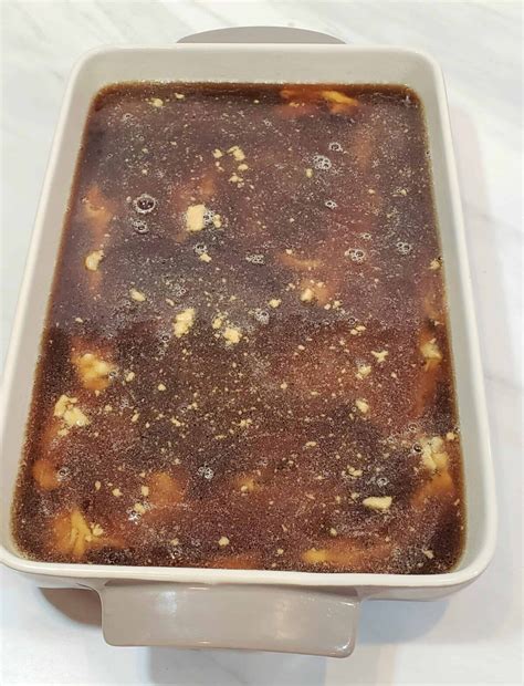 Sticky Fig Pudding Cake - Grits and Gouda