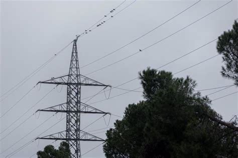 Economía Energía El precio de la luz vuelve a subir este lunes hasta