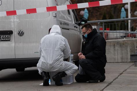 Deutschland Sch Sse Bei Berfall Auf Geldtransporter Puls