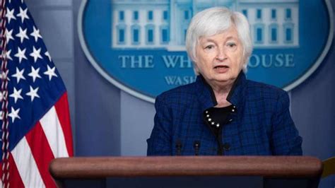 Janet Yellen Biography, Wiki: Janet Louise Yellen is an award-winning ...