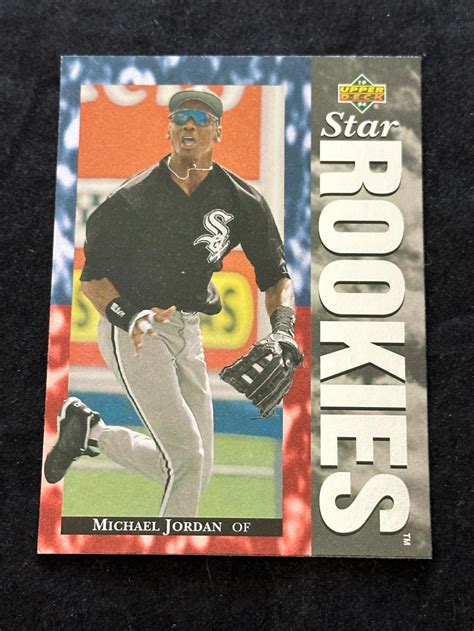 Lot Upper Deck Star Rookie Michael Jordan