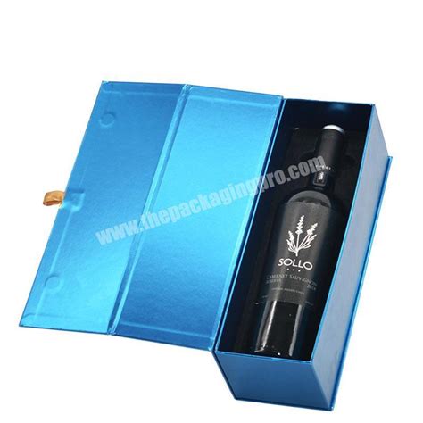 Custom Magnetic Closure Paper Wine Bottle T Packaging Boxes Luxury