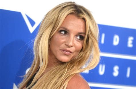 Baloogg S Blog New Sex Tape Of 35 Year Old Britney Spears Has