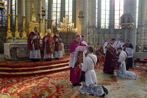 Photos des dernières ordinations de la Fraternité Saint Pierre à Meaux