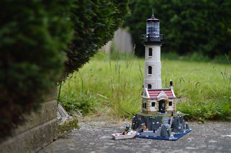 Lego Ideas Motorized Lighthouse review