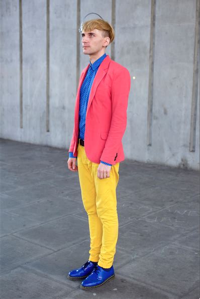 Neil Harbisson Cyborg Who Hears Color Dressed In Bright Colors That