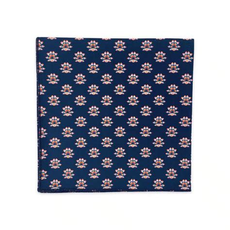 Pochette De Costume Liberty Lotus Bleu Marine Gentille Alouette