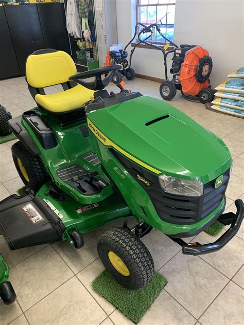 John Deere S Lawn Garden Tractors Milan Oh