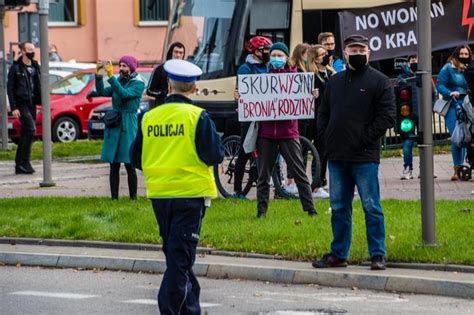 To jest wojna Protest przeciwko zakazowi aborcji w Gdańsku Policja