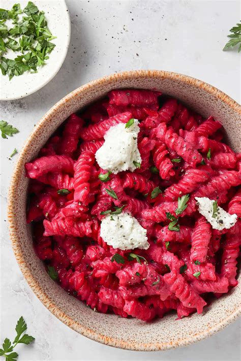 Easy Creamy Beet Pasta Sauce Add Preferred Noodle Wooed By The Food