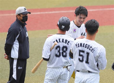 【ロッテ】佐々木朗希wbc公式球でフリー打撃に登板、ド迫力33球 侍初登板は10日豪州戦 プロ野球写真ニュース 日刊スポーツ