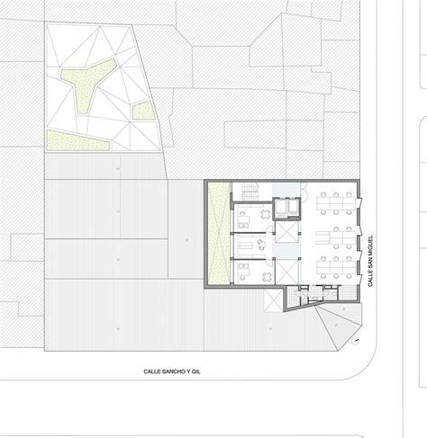 Ampliación Y Reforma De La Sede Social De Maz Por Sebastián Arquitectos