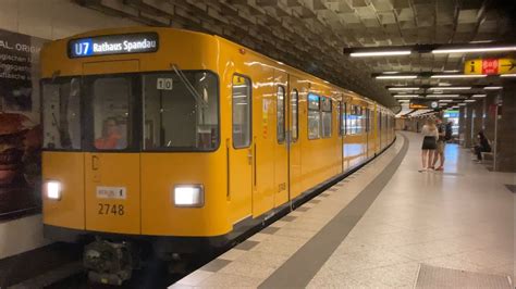 U Bahn Berlin Ein und Ausfahrt Drehstromer F Zug Blissestraße U7