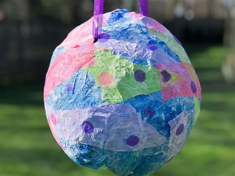 How To Make An Easy Paper Maché Piñata The Diy Nuts