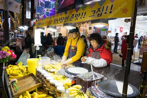 Myeongdong Market shopping street – Stock Editorial Photo © chatchai ...