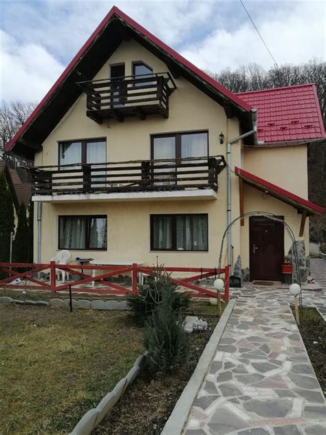 Vanzare Casa Camere In Rasnov Cartierul Primaverii Power Imob Crd