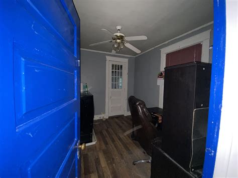 Something sinister happened in this house : r/LiminalReality