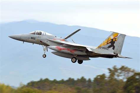 Platz 1 72 JASDF F 15J Eagle 305th Air Squadron Nyutabaru Airbase Air