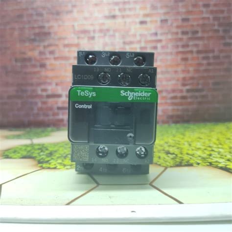 Jual Contactor Schneider LC1D09 Kontaktor LC1D09M7 220v Schneider