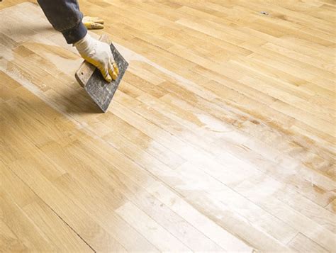 Conseils Et Astuces Pour Bien Cirer Un Parquet