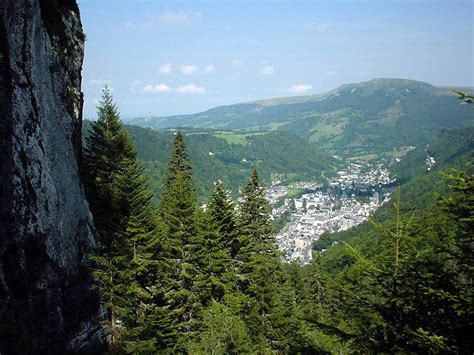 Le Mont Dore A voir météo monuments Guide de voyage Tourisme