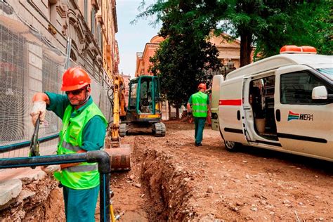 Porto Fuori Rottura Di Una Condotta Al Lavoro Squadre Di Hera