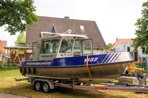 Meppen Neues Boot Der Wasserschutzpolizei In Meppen Vorgestellt