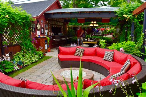 A garden that is a pub, or a pub that is a garden