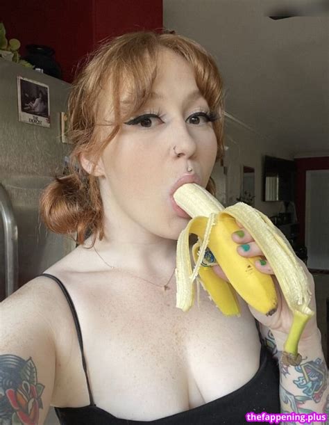 Ava Adore Avaamarrino Xgingerspicex Nude Onlyfans Photo