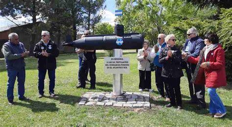 La Dulce Inauguraron un monumento en honor a los 44 héroes del ARA San