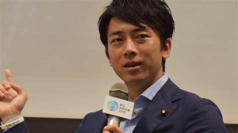 小泉進次郎氏が若者に訴えた 「もう人口減少、嘆くのやめませんか」 進次郎に質問 ハフポスト News