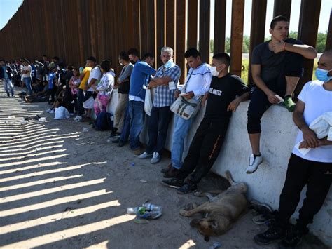 La Casa Blanca Acusa Al Gobernador De Texas De Poner En Peligro La Vida