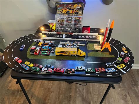 I went all out for my Nascar Diorama Track display Circuit North Wilkesboro Speedway *FINAL ...