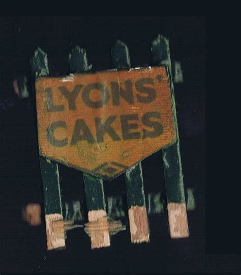 Filelyons Cakes Tinplate Sign 1930s The Brighton Toy And