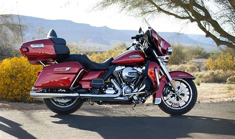 HARLEY DAVIDSON Electra Glide Ultra Classic specs - 2013, 2014 ...