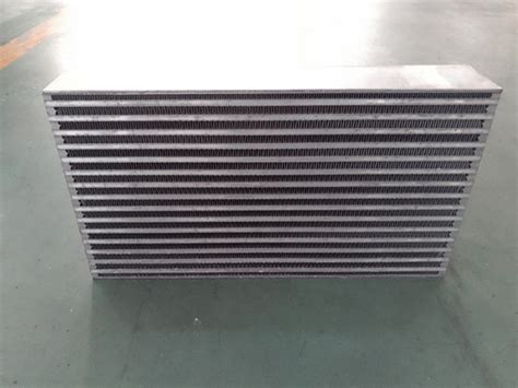 Custom Aluminum Bar And Plate Water To Air Intercooler Core Id