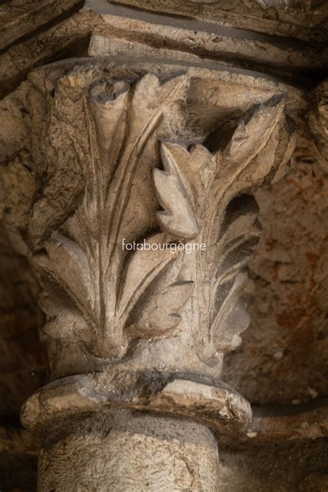 SCULPTURE ABBAYE DE TOURNUS 3 TOURNUS SAONE ET LOIRE Fotobourgogne