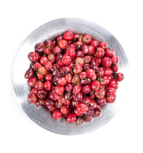 Premium Photo Isolated Pink Peppercorns In A Bowl