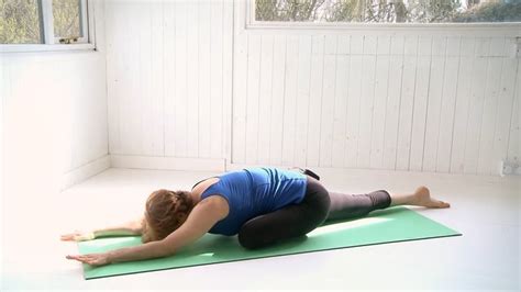 Yoga Poses for Anxiety - Yoga Class by Lizzie Reumont