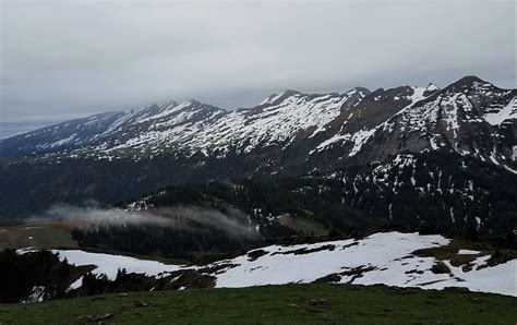 Grauer Blick Zu Den 7 Summits Noch Viel Schnee Fotos Hikr Org