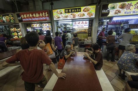 Top 10 Hawker Centers In Singapore