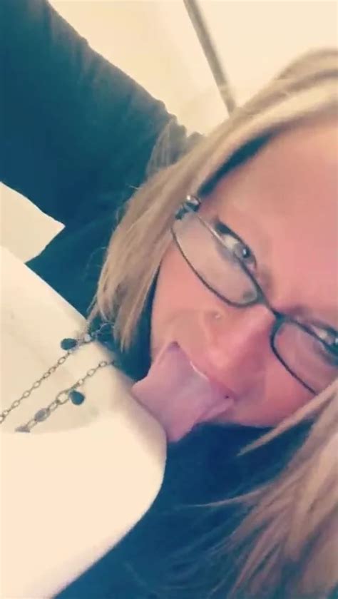 Older Blonde Licks Toilet ThisVid