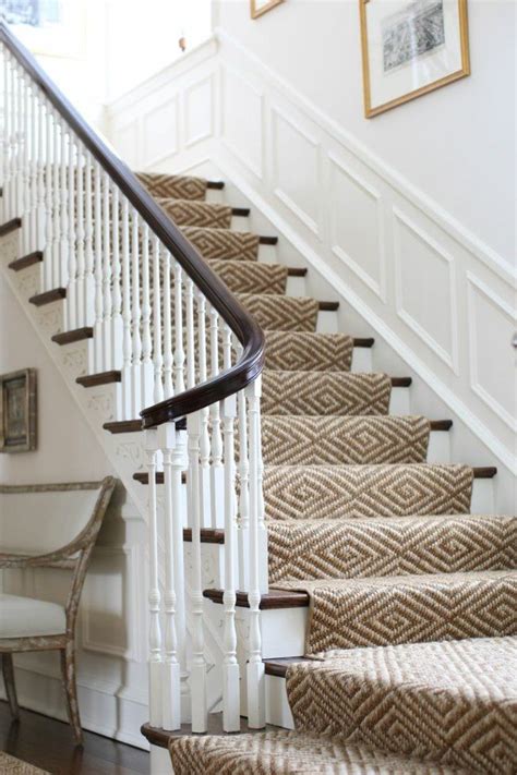 Le Tapis Pour Escalier En Photos Inspirantes Tapis Escalier