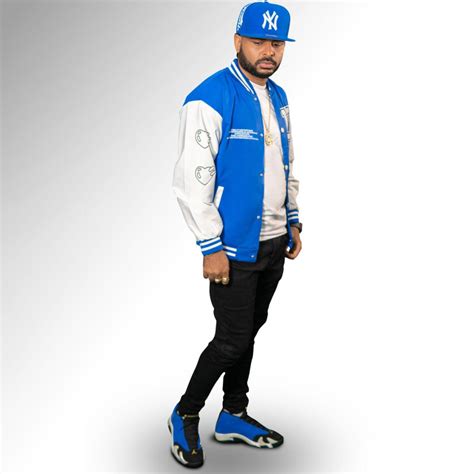 nfasis cierra contrato de  mil euros  marca de vehiculos