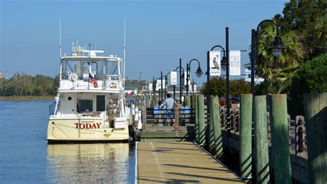 Wilmington Riverwalk - OuterBanks.com