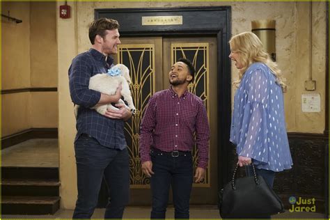 Ben Sings With Emma On The Final Episode Of Baby Daddy Photo