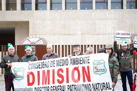 Los agentes medioambientales piden ante la Junta la equiparación de su