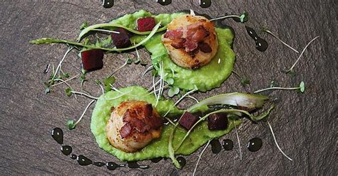 Scallops On Pea Puree Beetroot Asparagus Shavings Topped With Bacon Imgur